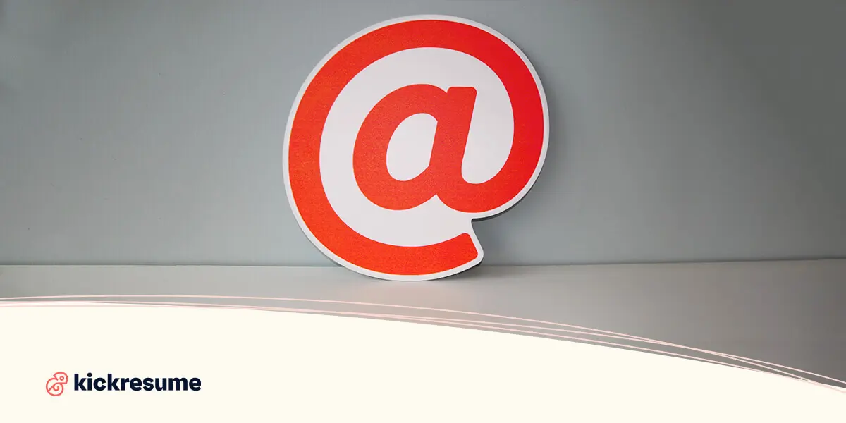 Cosa scrivere in un'e-mail quando si invia un CV? (+Esempi